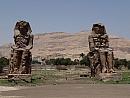 Egypt, duben 2013, Memnónovy kolosy v Luxoru