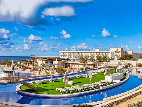 Minura Sur Menorca Hotel, Suites & Waterpark (4)