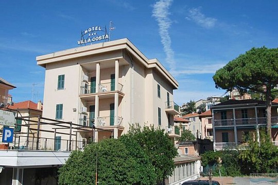 Hotel Villa Costa