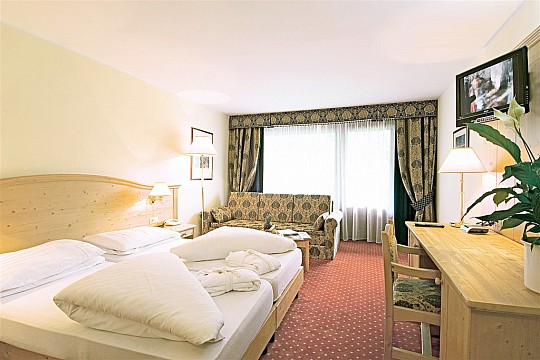 Hotel Alpenhof (2)