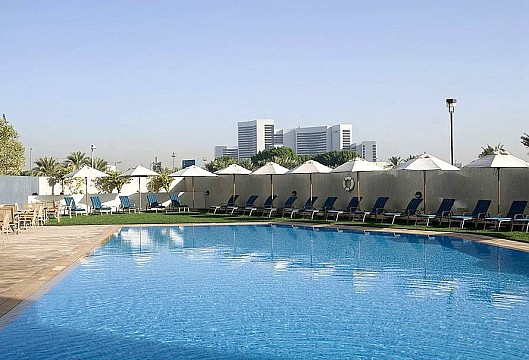 Arabian Park Dubai - Edge by Rotana (2)