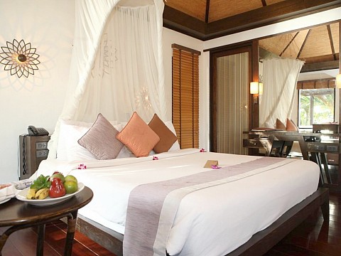 Le Vimarn Cottages & Spa **** - Long Beach Garden Hotel **** - Bangkok Palace Hotel ***+ (4)