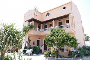 Villa Romeo Apartments