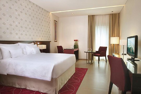COSMOPOLITAN HOTEL DUBAI (2)