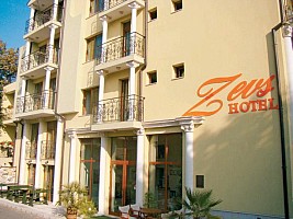 Zeus Hotel