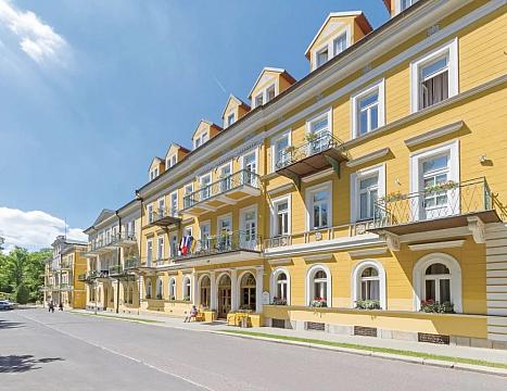 LÁZEŇSKÝ HOTEL DR. ADLER - Lázeňská dovolená - pokoje Standard a Komfort - Františkovy Lázně