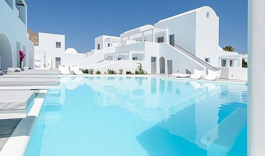 Hotel Antoperla Luxury & Spa Santorini