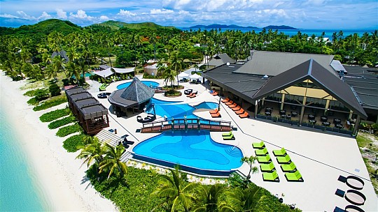 Mana Island Resort & Spa (5)