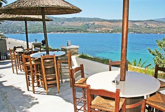 Samos Bay (3)