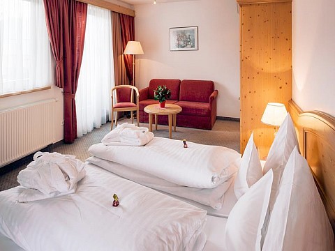 Hotel Alpenruh (2)