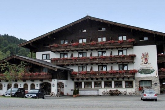 Kaiserhotel Kitzbühler Alpen (3)