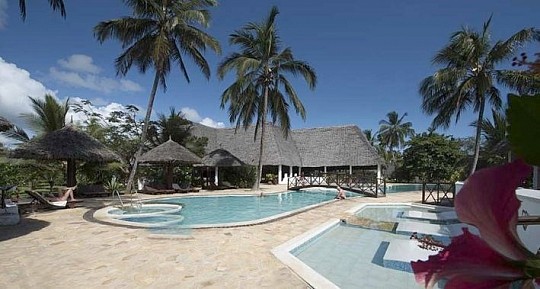 Uroa Bay Beach Resort (4)