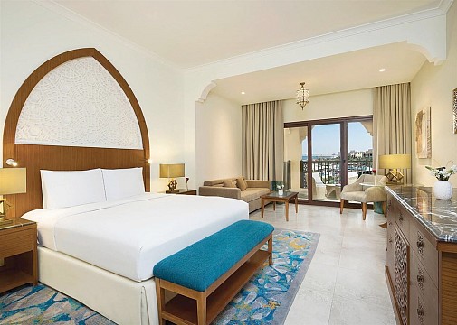 DoubleTree by Hilton Resort & Spa Marjan Island (5)