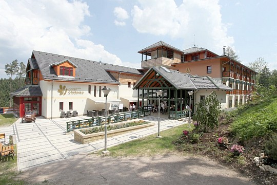 Hotel Studánka (2)