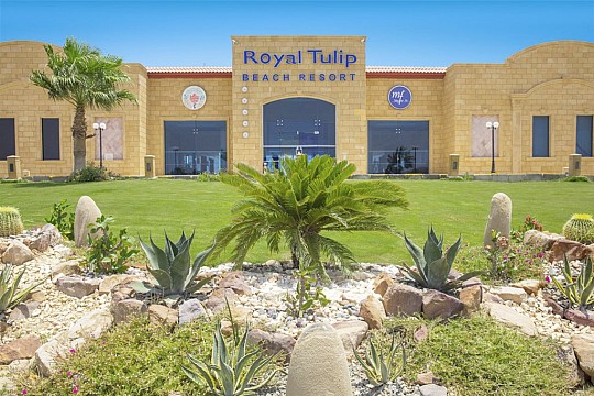 Hotel Royal Tulip Beach Resort (4)