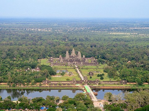 Ze Saigonu deltou Mekongu do Kambodže
