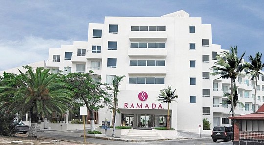 RAMADA CANCUN CITY
