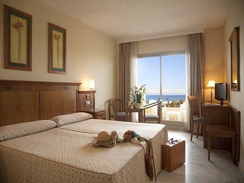 BQ Andalucia Beach Hotel (5)