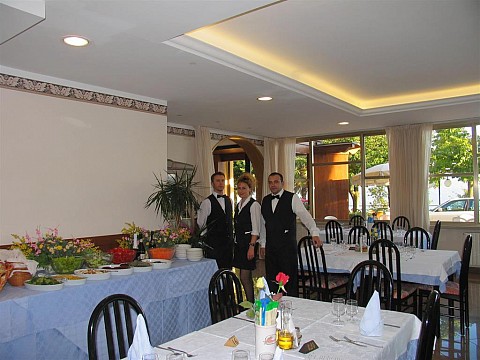Hotel La Rotonda (pokoje s polopenzí) (5)