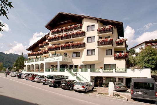 Hotel Alpenruh (3)