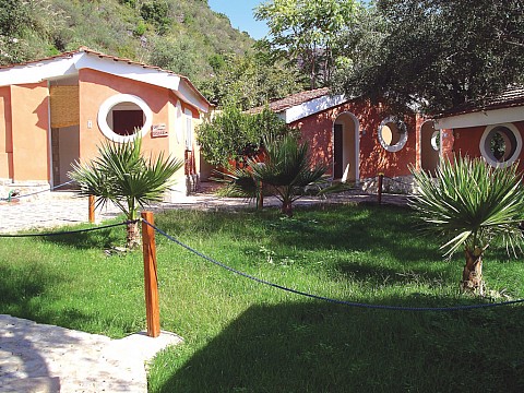 Villaggio Esca (2)