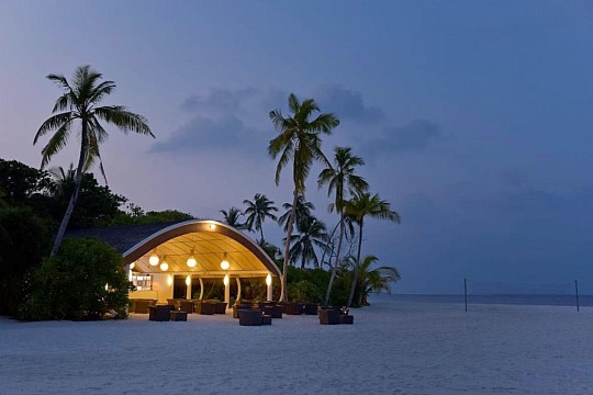 Dreamland Maldives Resort (4)