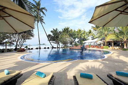 Centara Tropicana Resort **** - Long Beach Garden Hotel **** - Bangkok Palace Hotel ***+ (2)