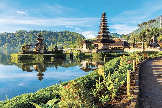 Za koupáním a poznáváním Bali (2)