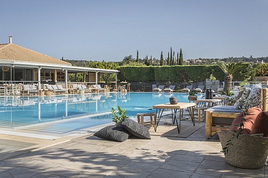 Avithos Resort hotel