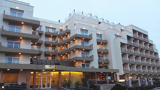 Santana Hotel