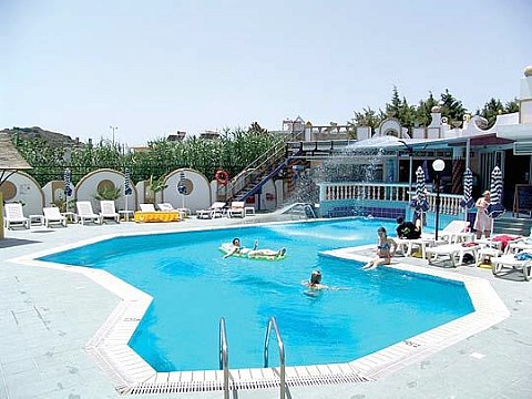 Grecian Fantasia hotel (3)