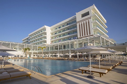 CONSTANTINOS THE GREAT BEACH HOTEL