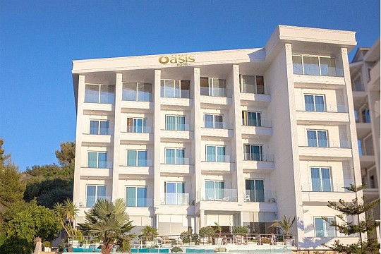Hotel OASIS (2)