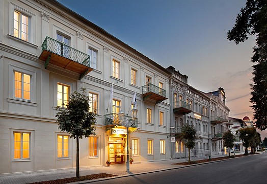 Spa & Kur Hotel PRAHA - Františkovy Lázně - WELLNESS VÍKEND (2) (2)