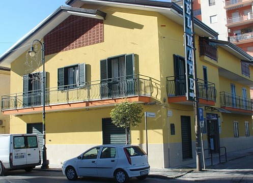 Residence Rosso Melograno