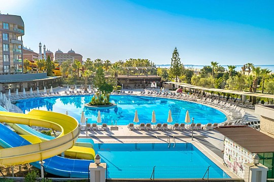 Seamelia Beach Club (5)