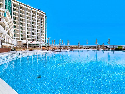 Berlin Golden Beach Club (2)