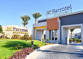 Parrotel Beach Resort