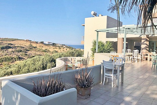 PELAGIA BAY (4)