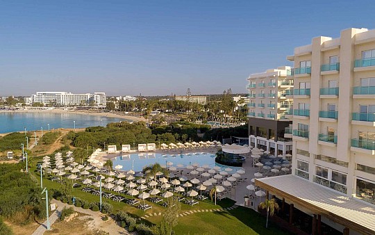NissiBlu Beach Resort (4)