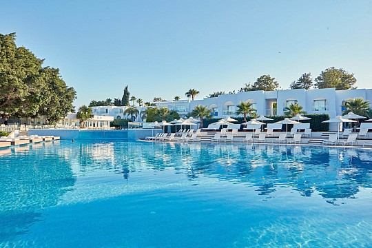 So Nice Club Resort (5)