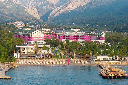 FashionTV Luxe Resort