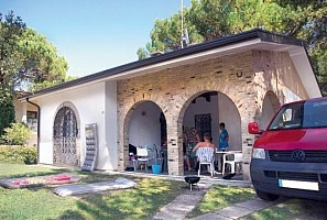 Villa Salvador