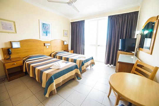 Coral Hotel (4)