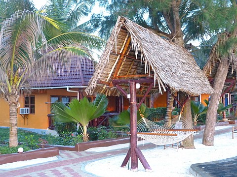 Mnarani Beach Cottages Hotel