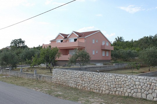 Apartmány s parkovištěm Maslenica, Novigrad (3)