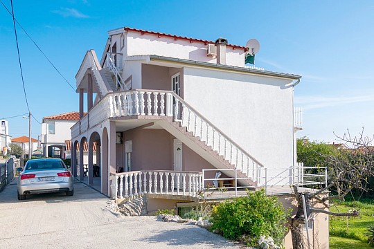 Apartmány s parkovištěm Bibinje, Zadar (3)