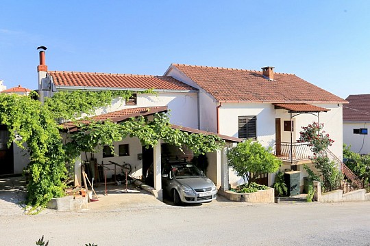Apartmány s parkovištěm Okrug Gornji, Čiovo (2)