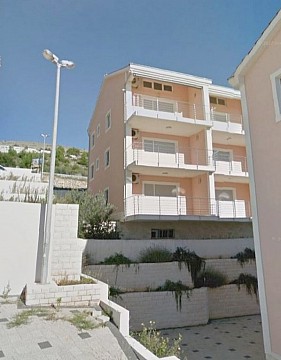 Apartmány s parkovištěm Seget Donji, Trogir