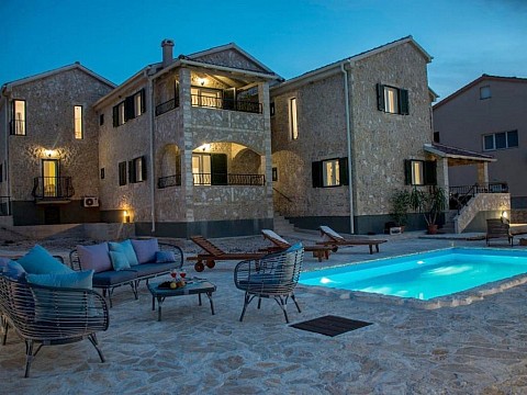 Apartmány s bazénem Ražanac, Zadar (3)